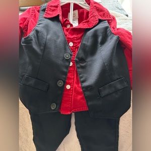 Child’s 3 piece outfit